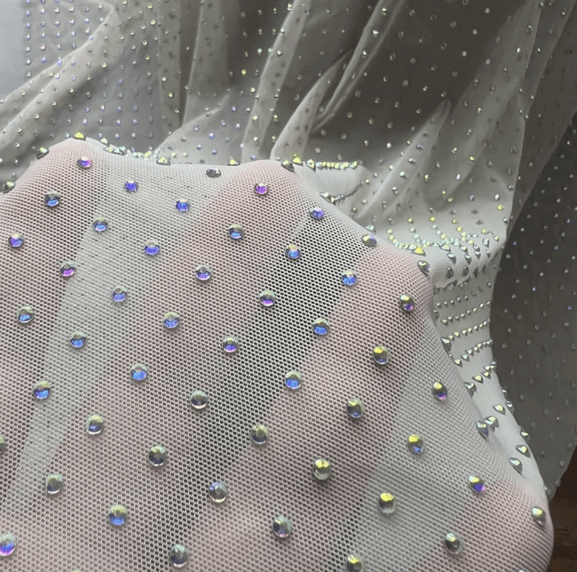 Flexible rhinestone mesh style for garment decoration panels trims and heat-transfer applications